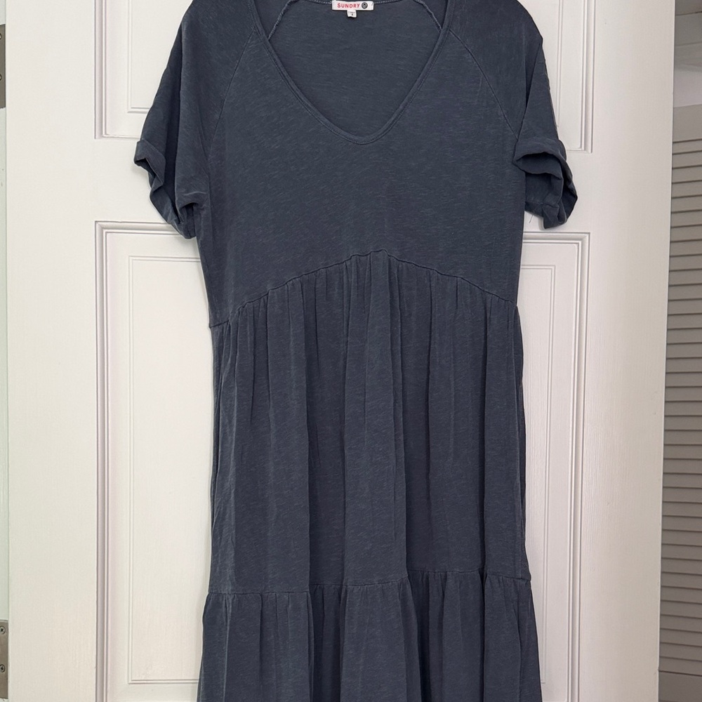 Sundry Washed navy tiered dress